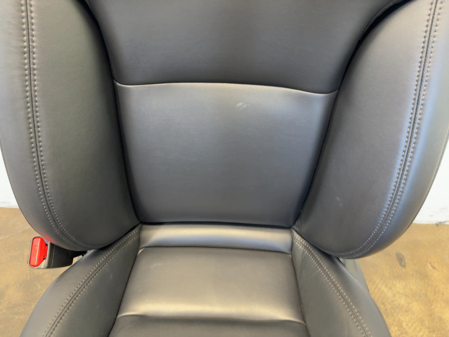 2020 Tesla Model S Front Left Seat Assembly 3876527-02-C