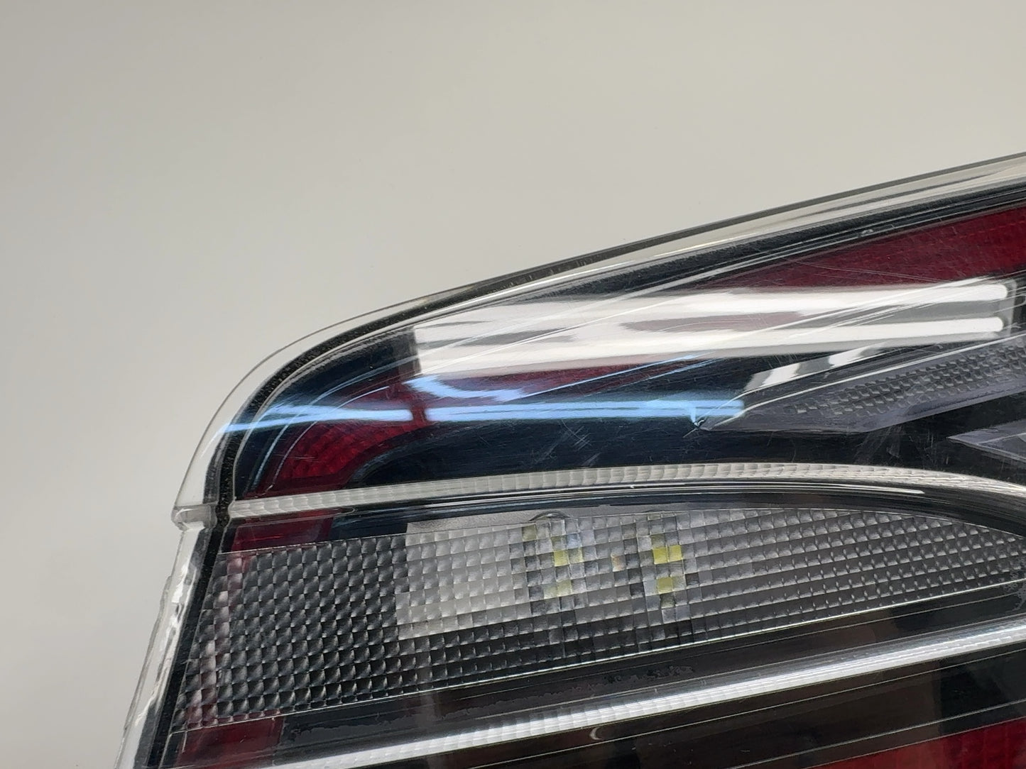 2018 Tesla Model S Liftgate Tail Lamp Right 6005924-00-E