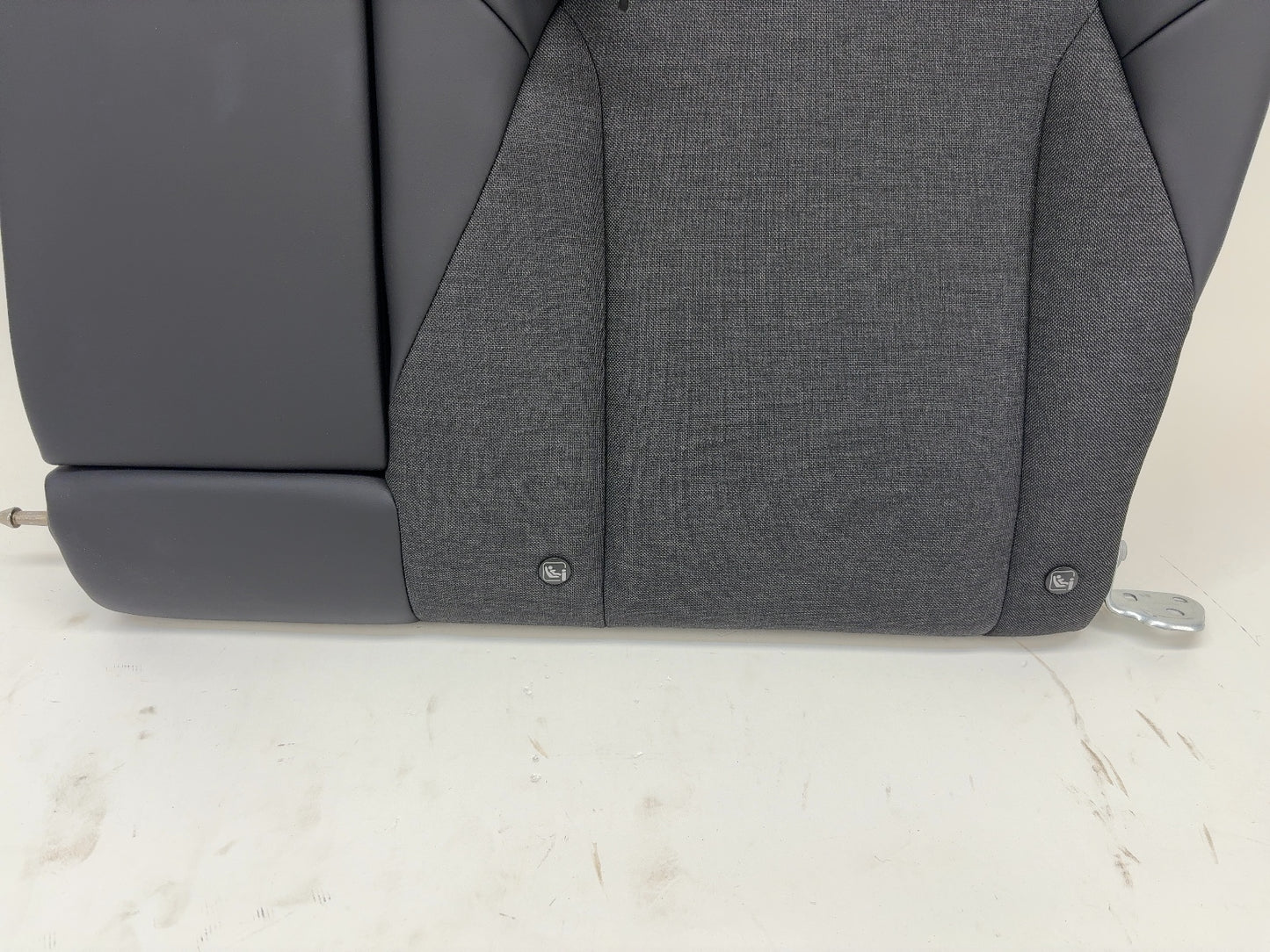 2025 Tesla Model 3 Highland Rear Left Upper Seat Cushion 2093628-00-A