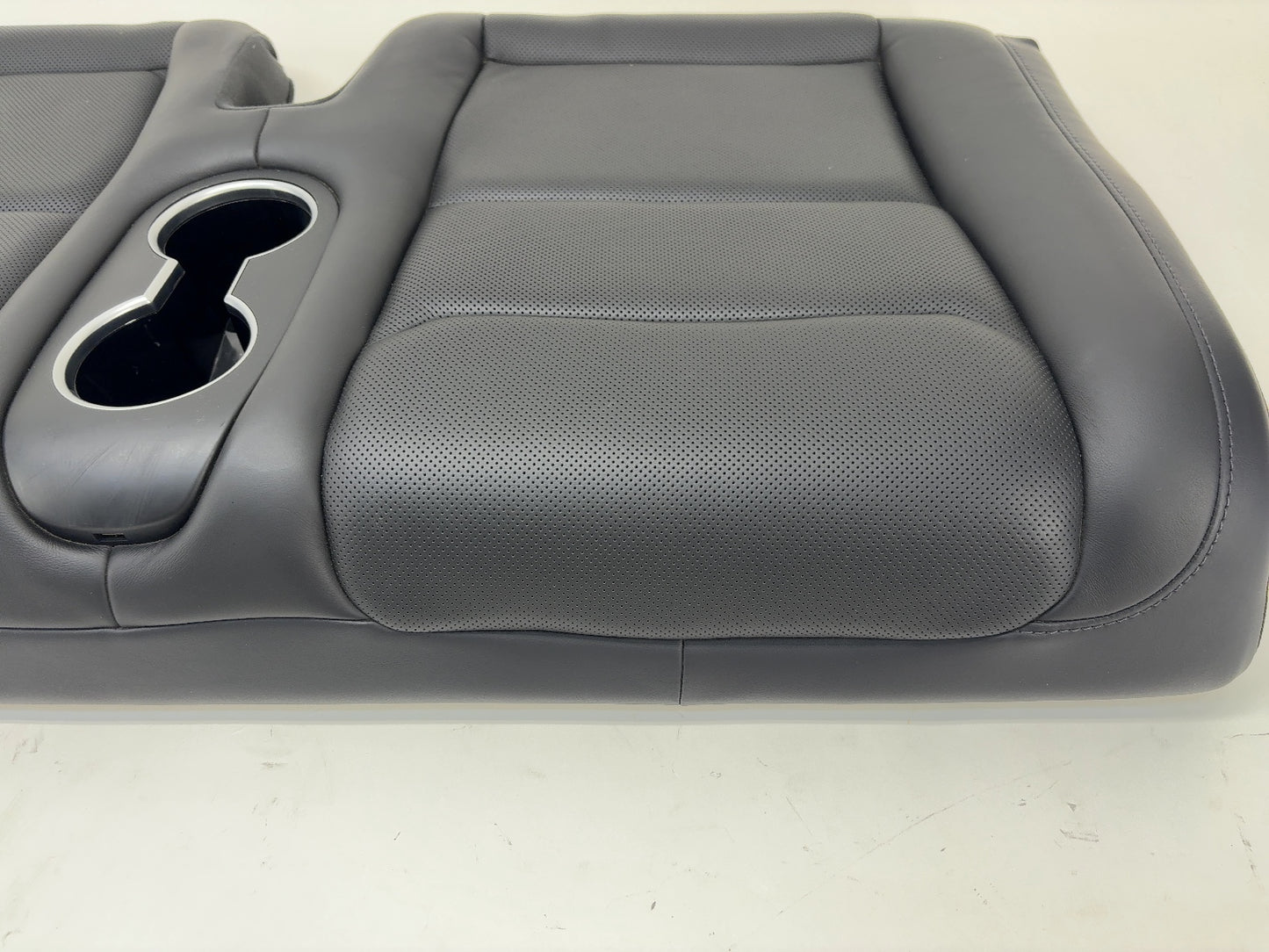 2016 Tesla Model X 3rd Row Lower Seat Cushion 1067381-00-A