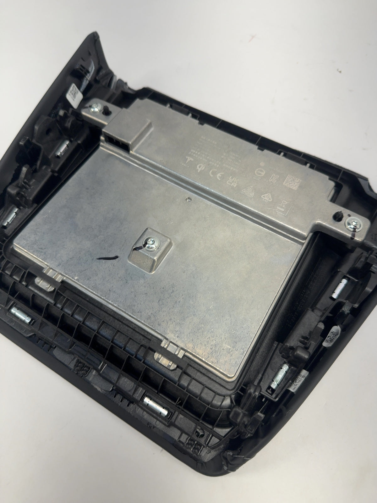 2025-2026 Tesla Model Y Juniper Wireless Charging Module & Pad 1761810-00-C