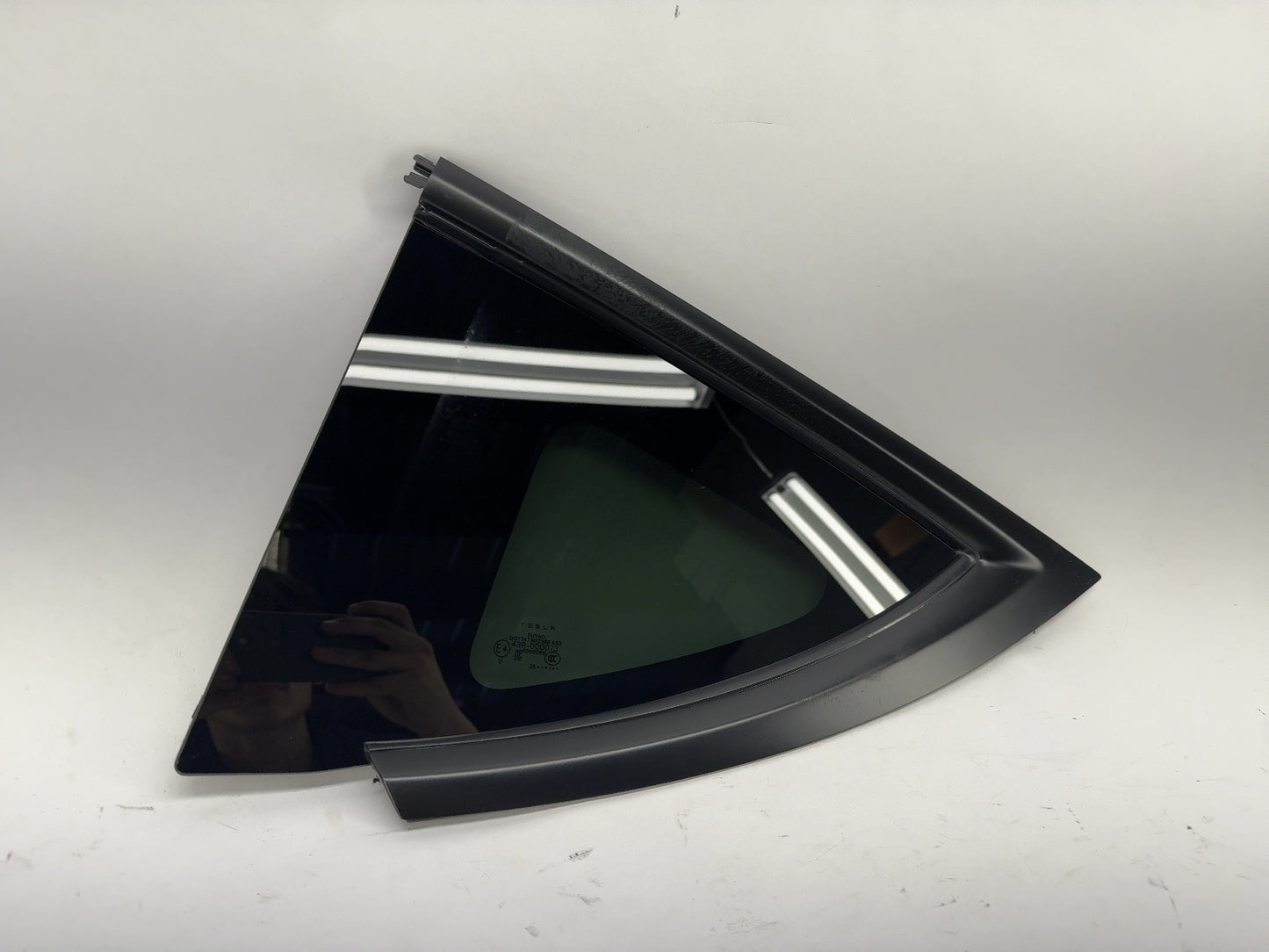 2025-2026 Tesla Model 3 Highland Left Quarter Glass 1915483-20-C