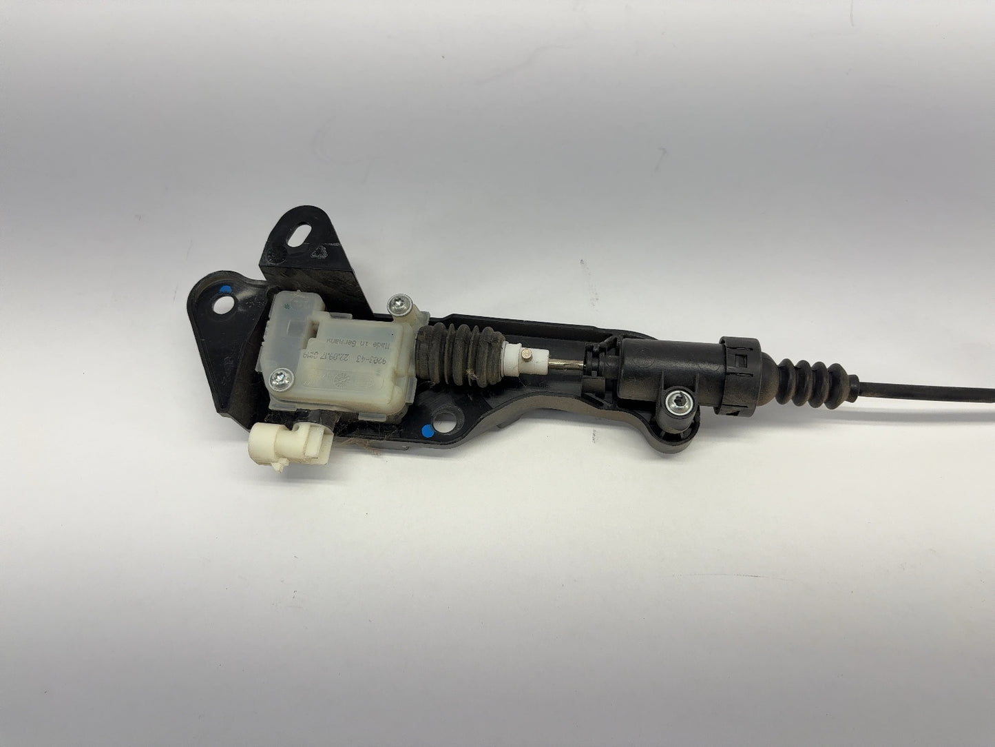 2018-2019 Tesla Model 3 Hood Latch With Actuators 1033011-00-E