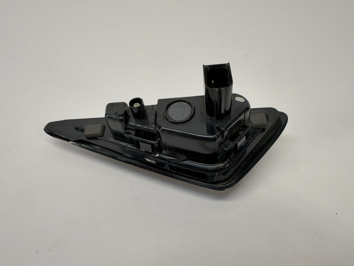 2018-2019 Tesla Model 3 Front Left Fender Repeater Camera Note 1125106-77-C