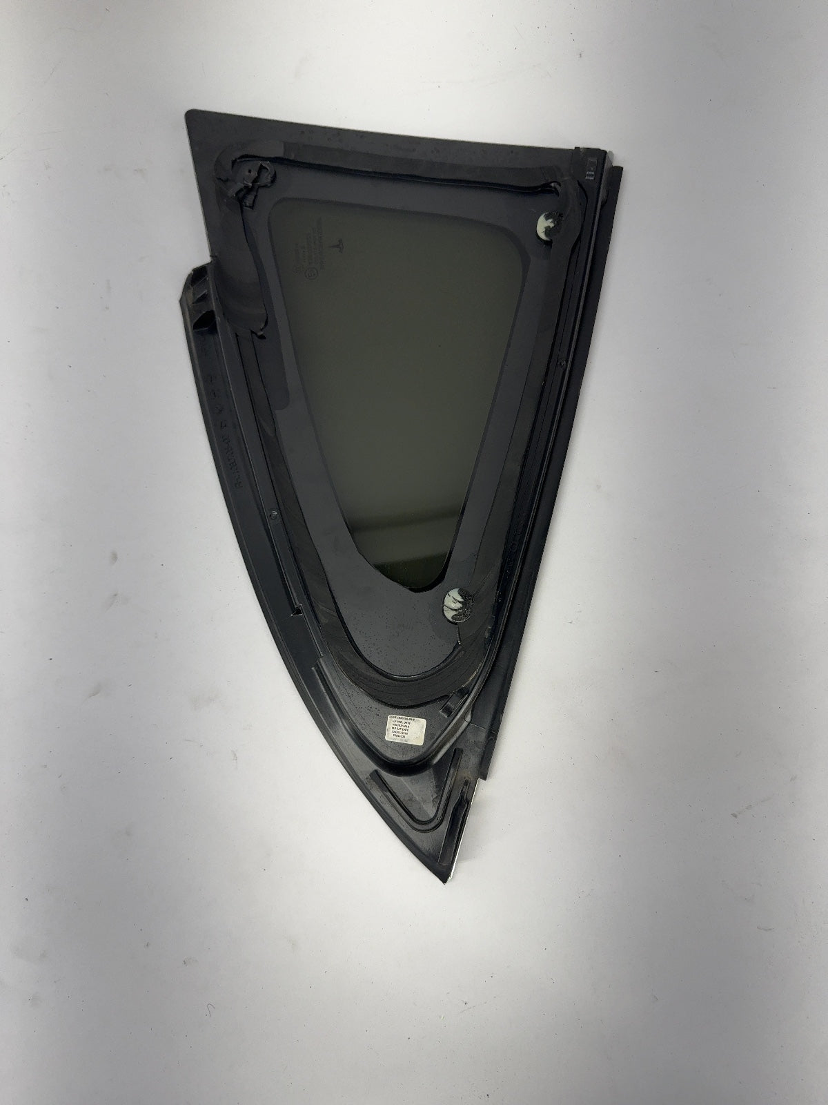 2018 Tesla Model 3 Rear Quarter Glass Right Chrome 1098758-00-F