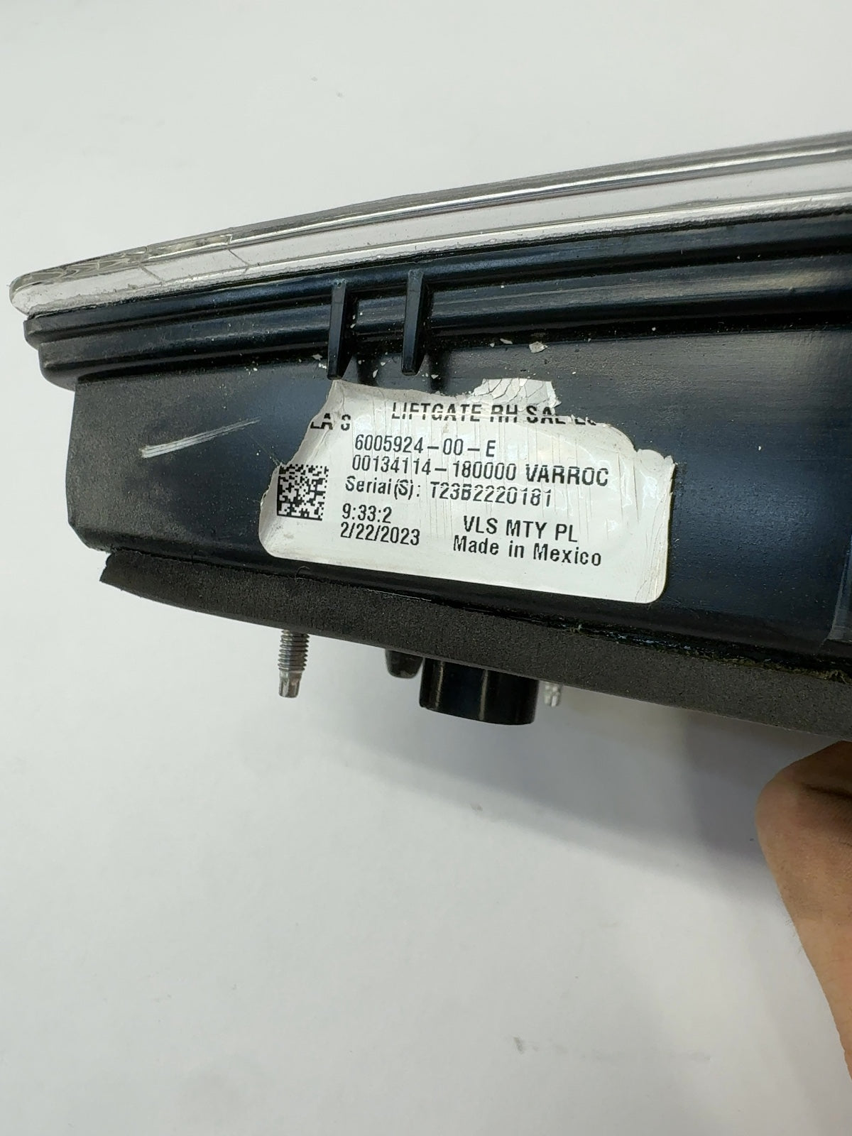 2018-2019 Tesla Model S Tail Lamp Liftgate Right 6005924-00-E