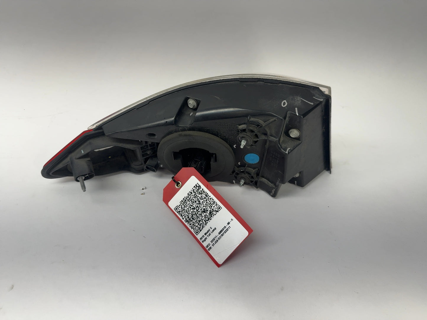 2019 Tesla Model S Right Tail Lamp 6005919-00-G