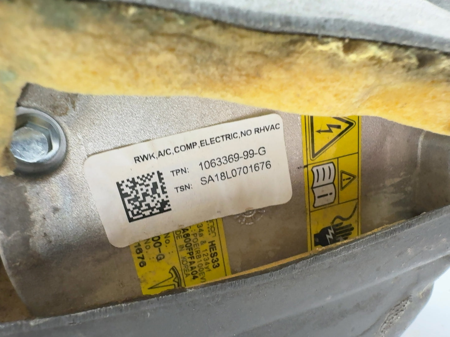 2019 Tesla Model S Ac Compressor 1063369-99-G