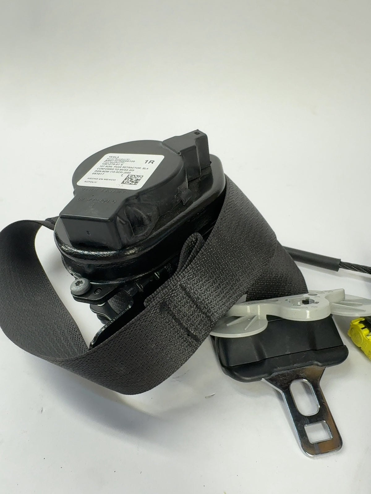 2018 Tesla Model 3 Front Right Seatbelt W Pretensioner 1081279-01-E