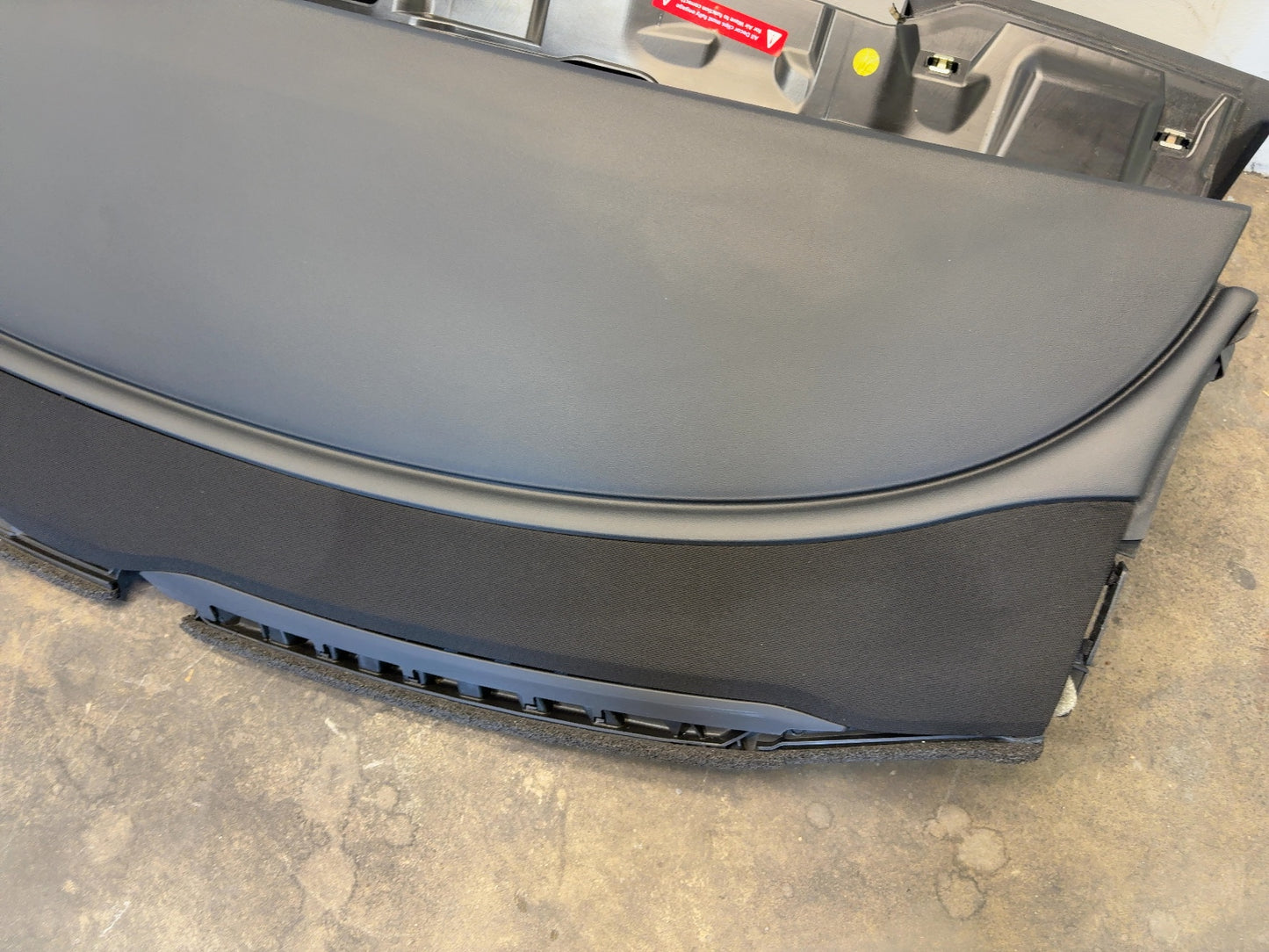 2020-2025 Tesla Model 3 Dash Panel With Airbag 1077823-00-G
