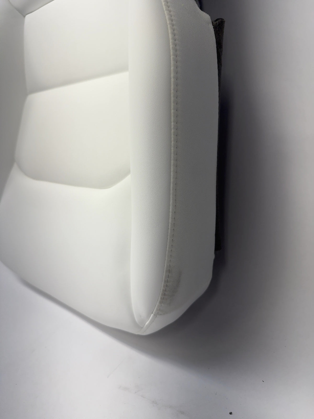 2022-2024 Tesla Model Y Front Right Seat Lower Cushion 1920674-02-A