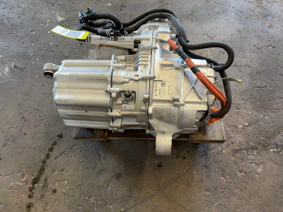 2015-2019 Tesla Model S Rear Drive Unit Small 1037000-00-F