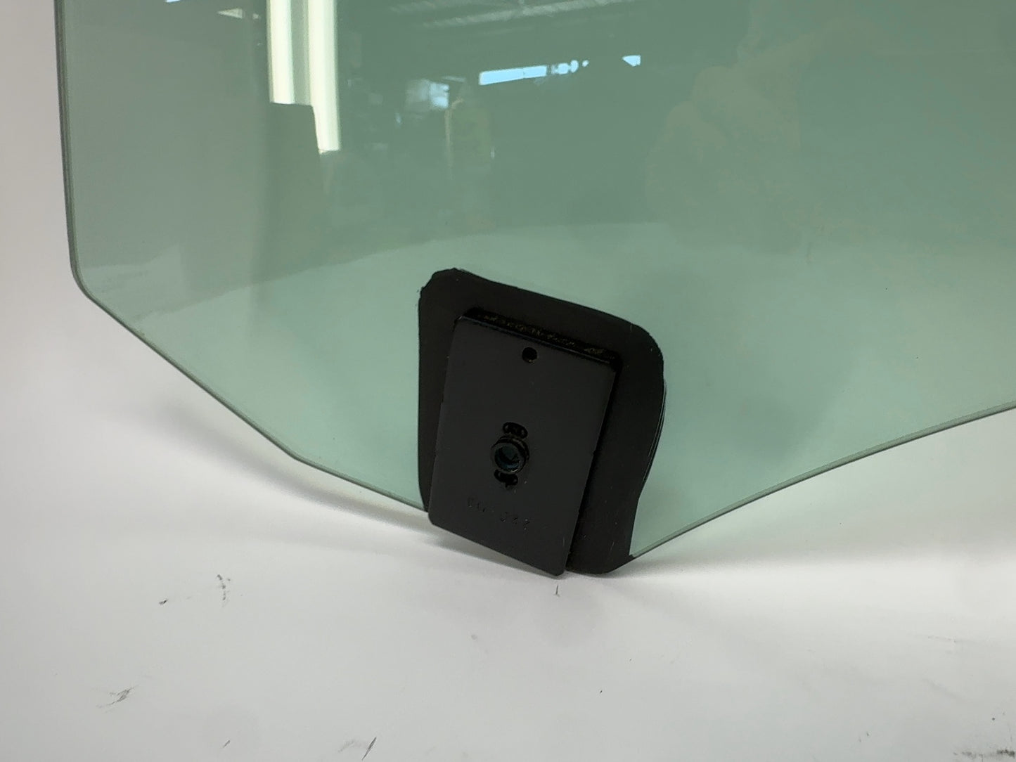 2021-2024 Tesla Model 3 Front Left Door Glass Laminated Note 1568570-00-C