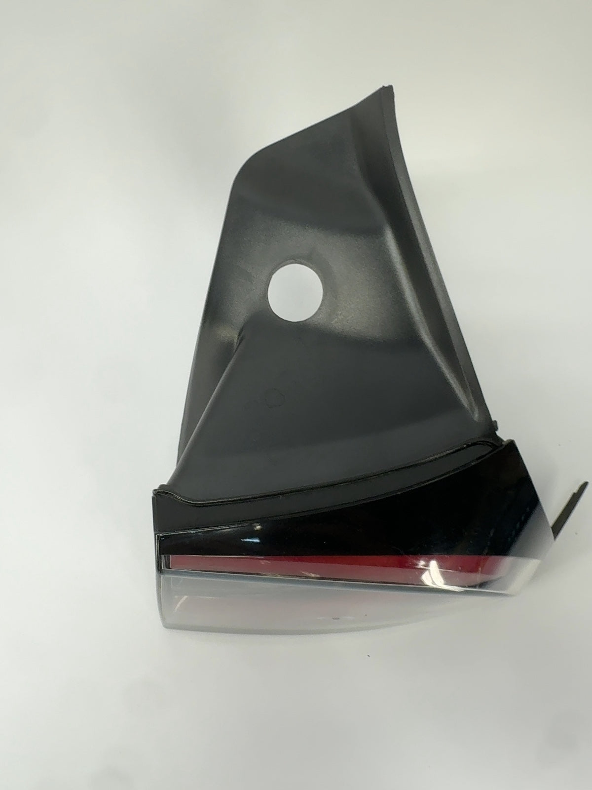 2021-2023 Tesla Model 3 Tail Lamp Rear Bodyside Right 1077398-00-H