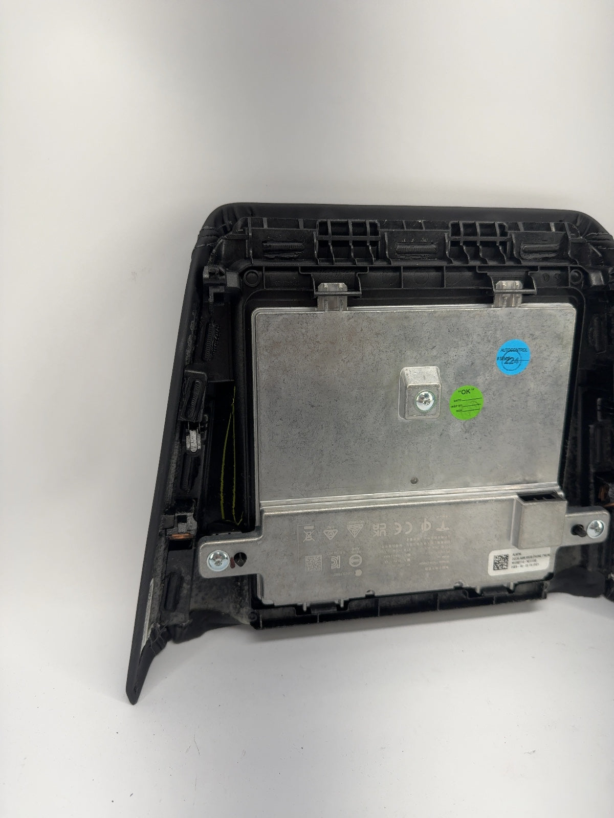 2024-2026 Tesla Model 3 Highland Wireless Charging Module & Pad 1761810-00-D