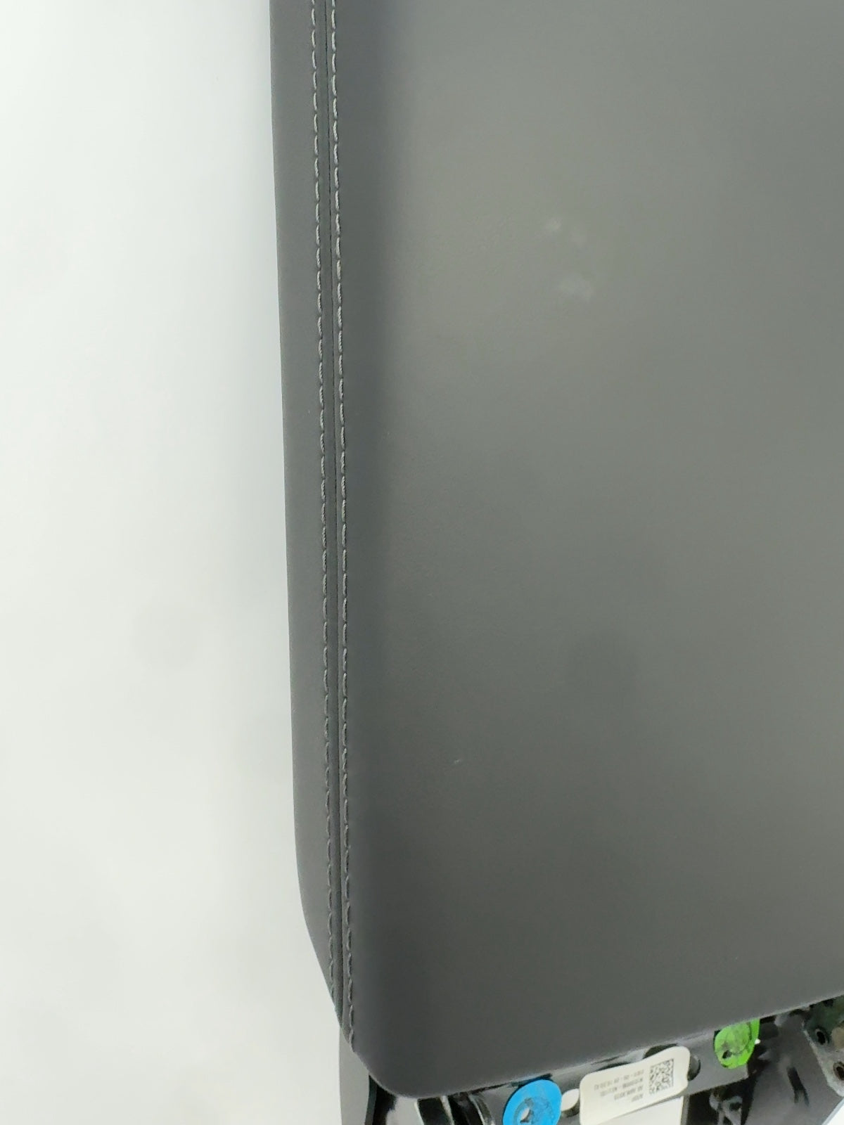 2025-2026 Tesla Model 3 Highland Center Console Armrest 1714422-24-G