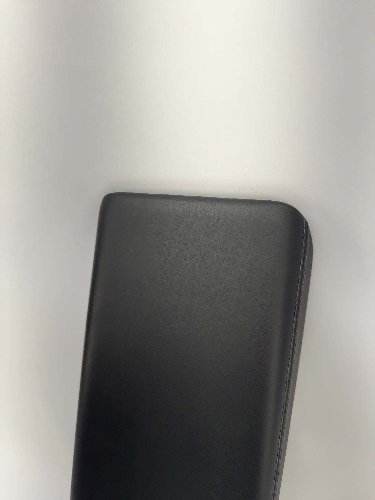 2024 Tesla Model 3 Highland Center Console Armrest 1714422-20-E