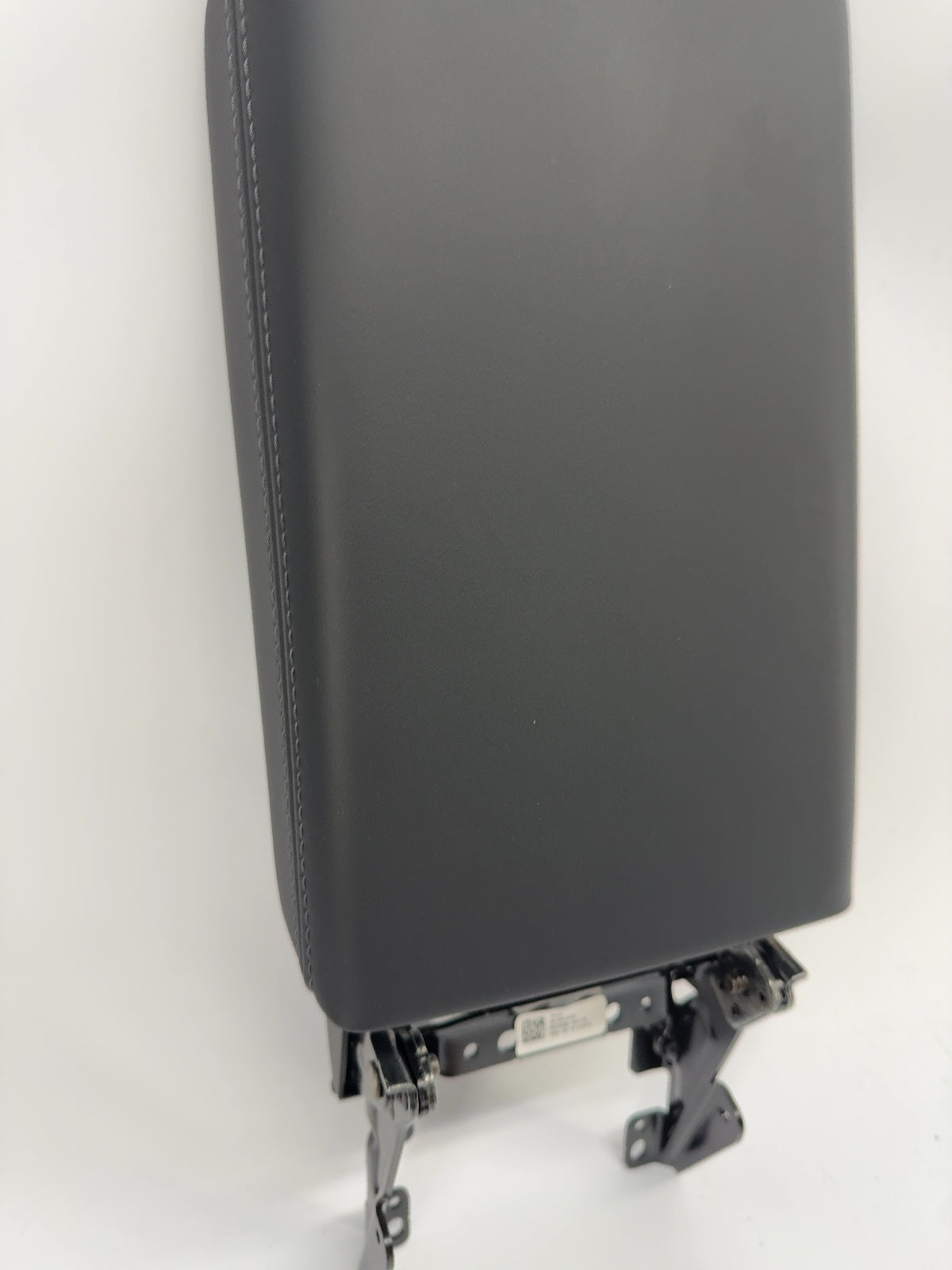 2025-2026 Tesla Model 3 Highland Center Console Armrest 1714422-24-G