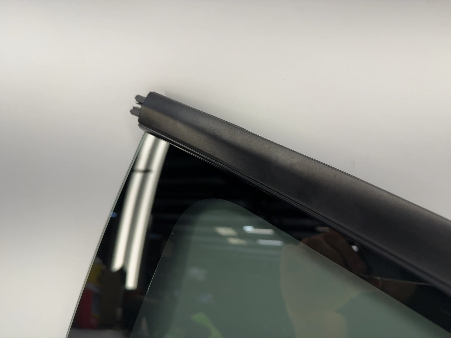 2021-2023 Tesla Model 3 Left Quarter Glass 1514978-01-C