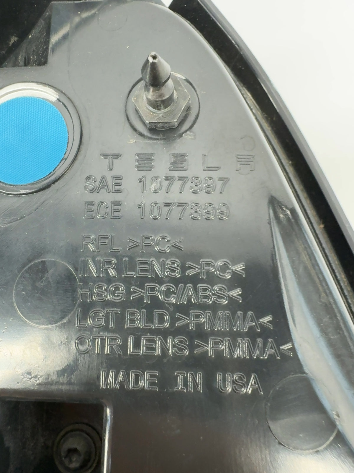 2020-2023 Tesla Model 3 Tail Lamp Rear Bodyside Left 1077397-00-H