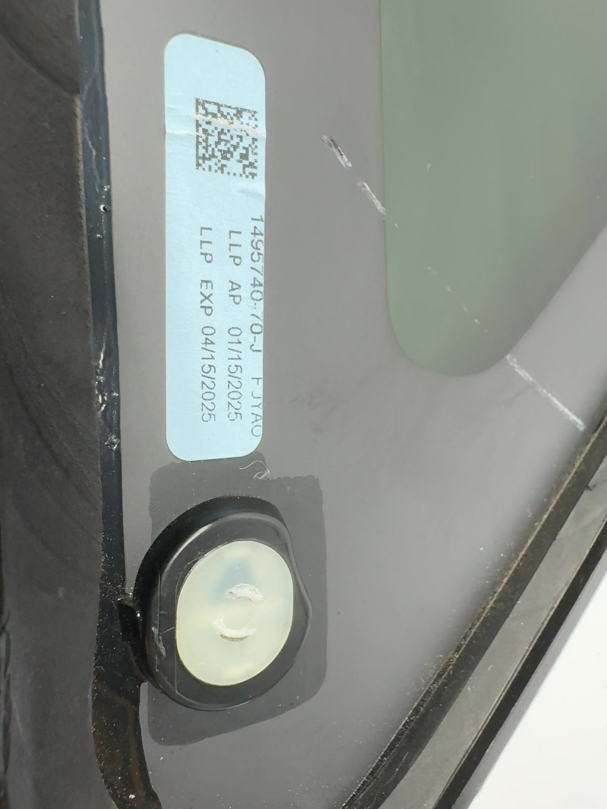 2023-2025 Tesla Model Y Left Quarter Glass 1495740-00-J