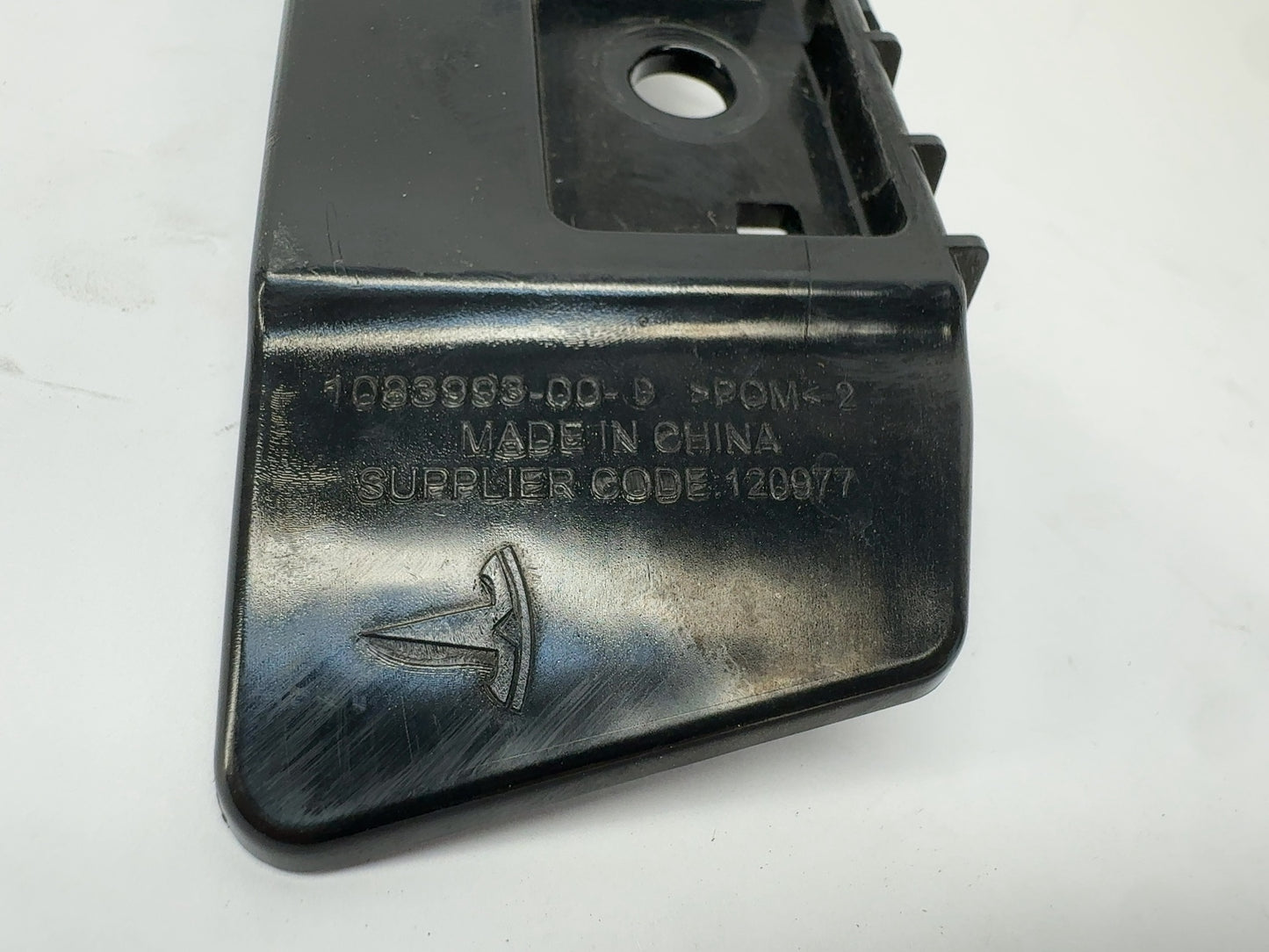 2018 Tesla Model 3 Bracket Tail Lamp Right 1083993-00-D
