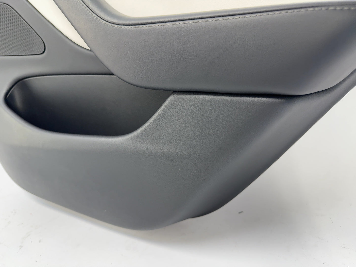 2021 Tesla Model 3 Rear Right Door Panel White 1090415-04-N