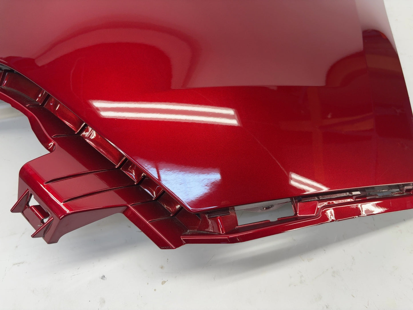 2026 Tesla Model Y Juniper Rear Bumper Upper Right Fascia 1947146-00-F