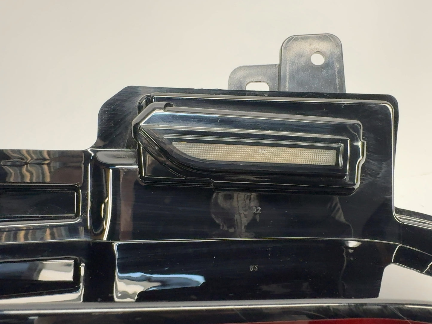 2026 Tesla Model Y Juniper Rear Right Bumper Light 1979445-10-D