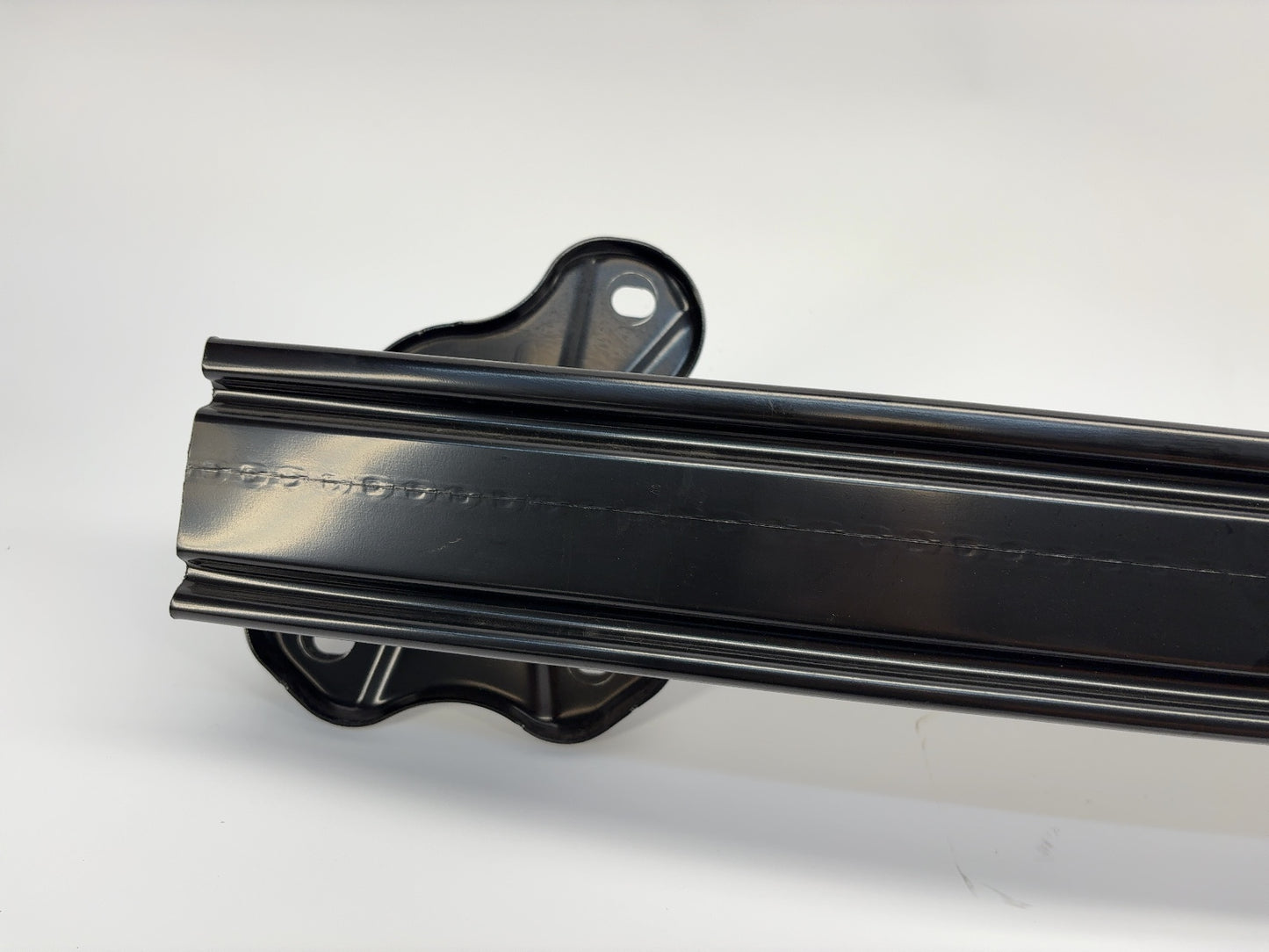 2026 Tesla Model Y Juniper Rear Bumper Beam 2074095-00-G