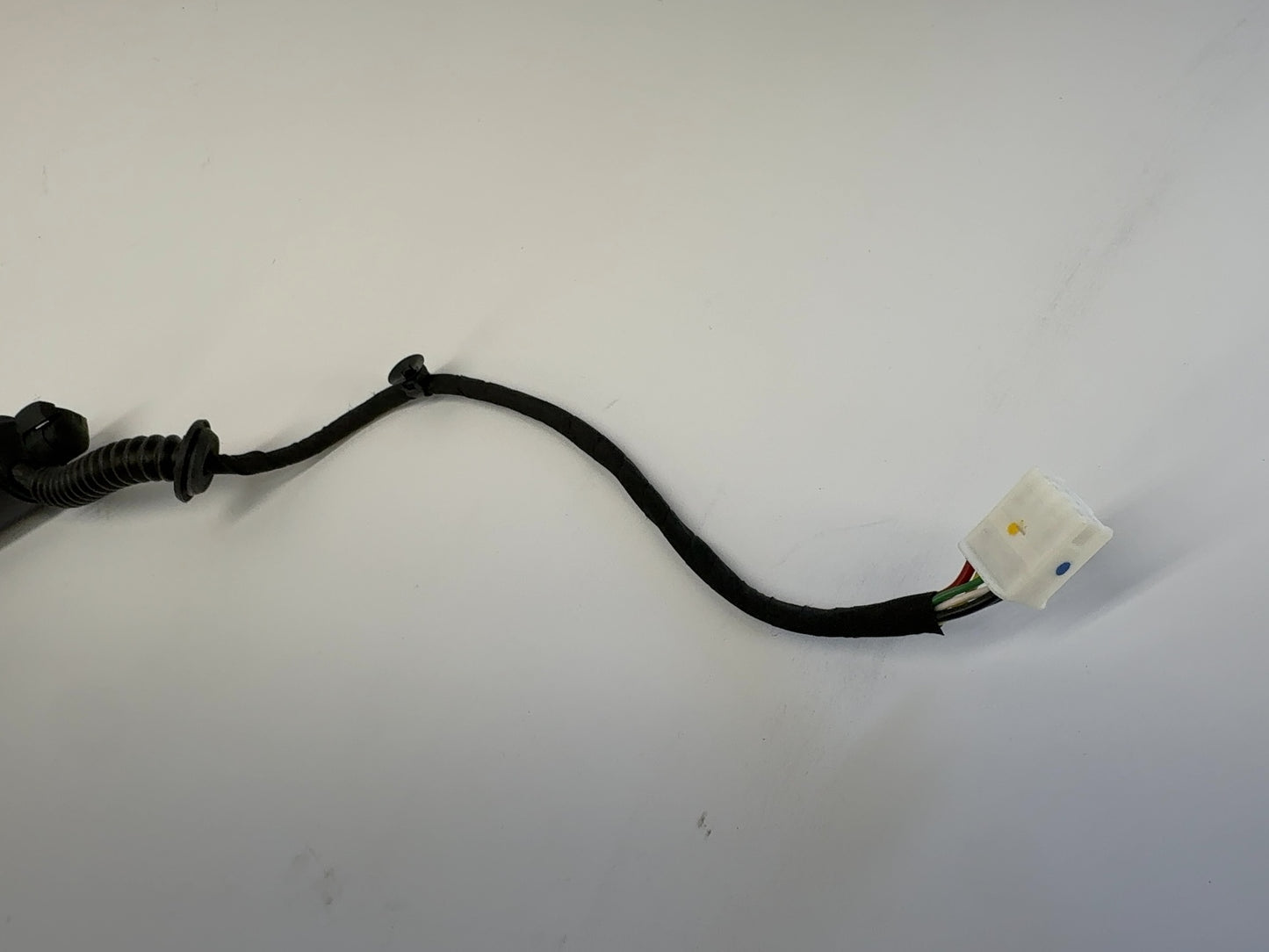 2026 Tesla Model Y Juniper Liftgate Power Strut Left 2135279-00-C