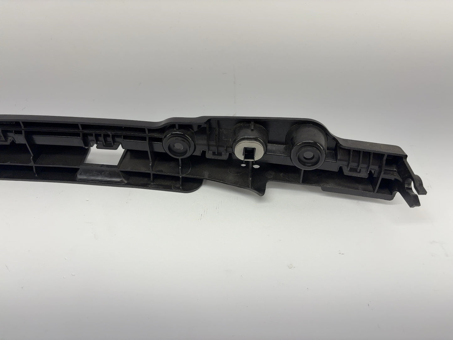 2026 Tesla Model Y Juniper Rear Bumper Center Bracket 2186182-00-B