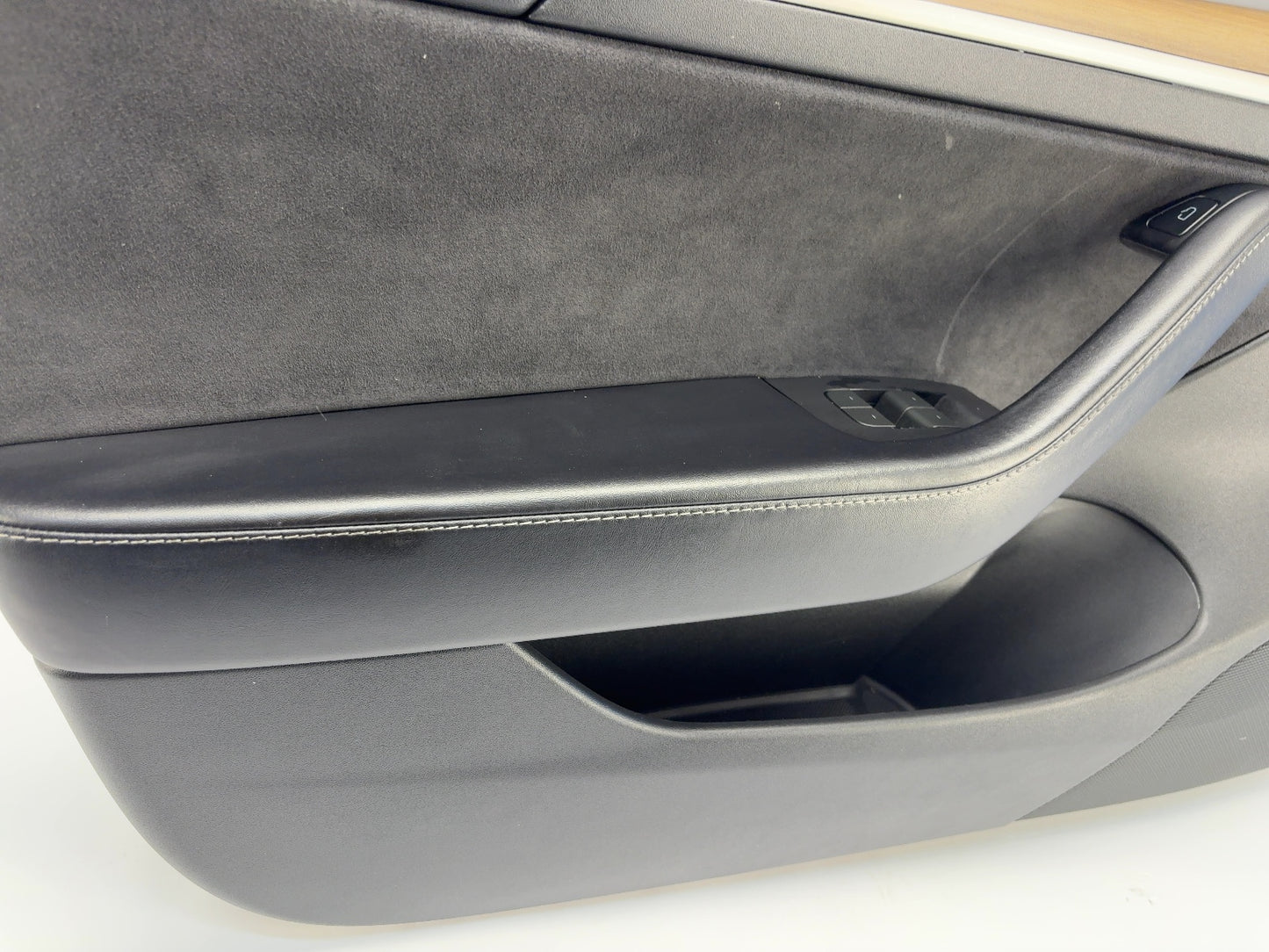 2021-2023 Tesla Model 3 Rear Left Door Panel 1588126-01-D