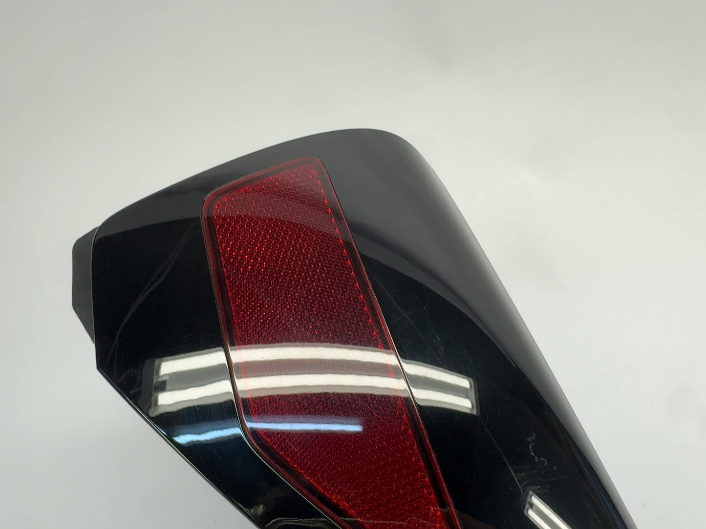 2021-2022 Tesla Model 3 Right Quarter Reflector 1518783-00-A