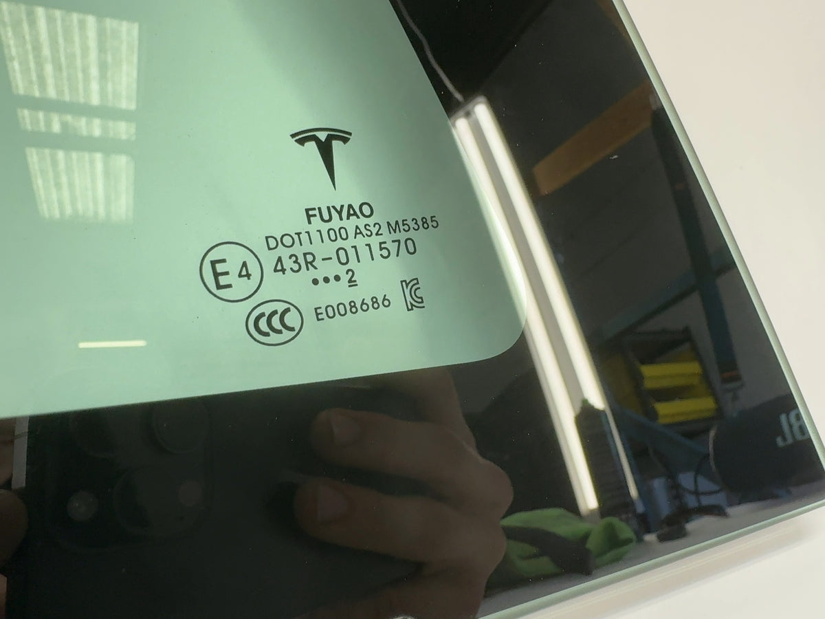 2021-2023 Tesla Model 3 Right Quarter Glass 1514979-01-C