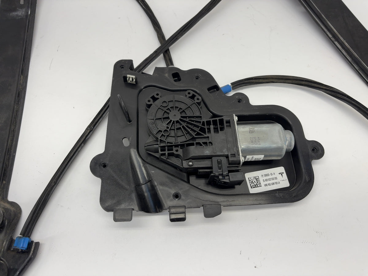 2018 Tesla Model 3 Front Left Window Regulator 1096620-00-H