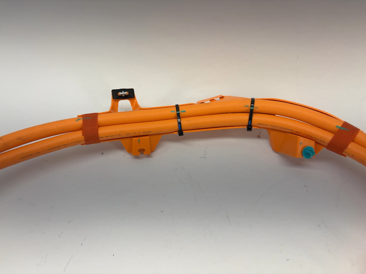 2018 Tesla Model 3 Charge Port Assy Gen3 1093010-00-E