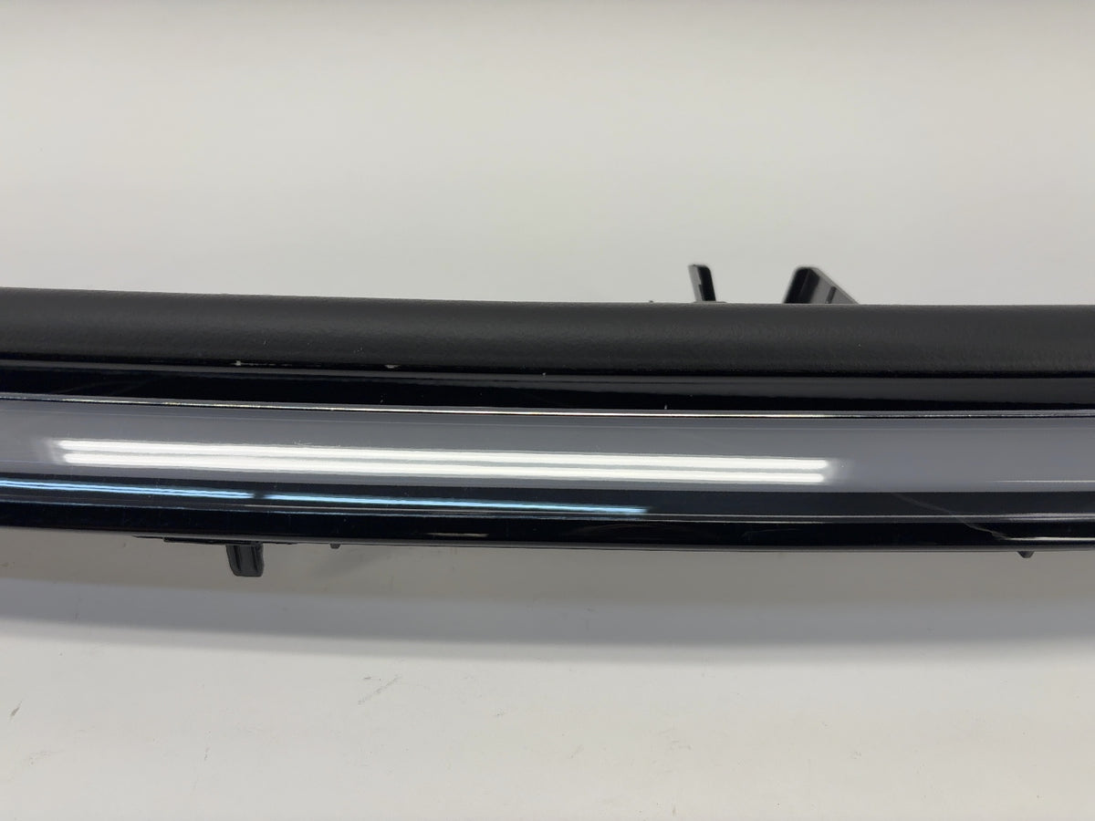 2026 Tesla Model Y Juniper Lamp Front Lightbar 2038294-00-E