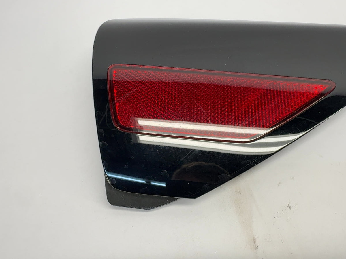 2021-2023 Tesla Model 3 Rear Right Quarter Reflector 1518783-00-B