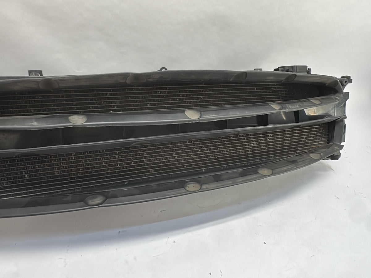 2015-2018 Tesla Model S Center Active Louvre With Radiator Assembly 1007256-00-K
