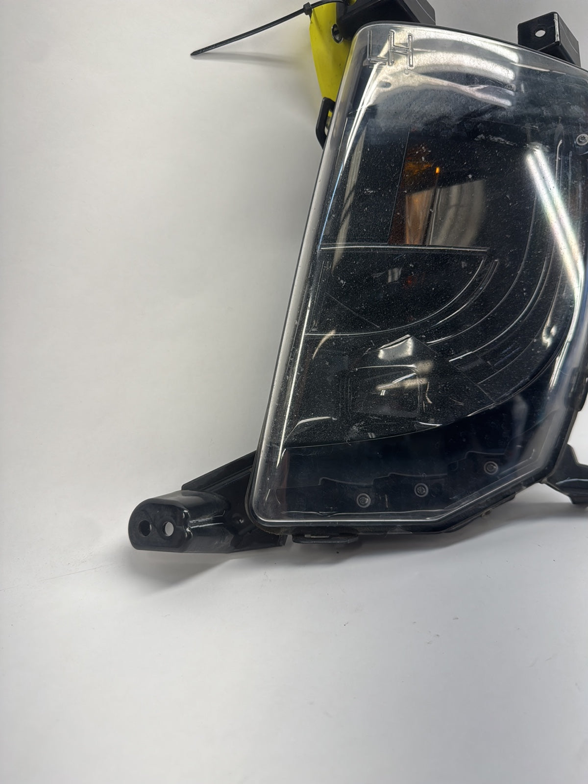 2013-2015 Tesla Model S Left Fog Lamp 6005913-00-F