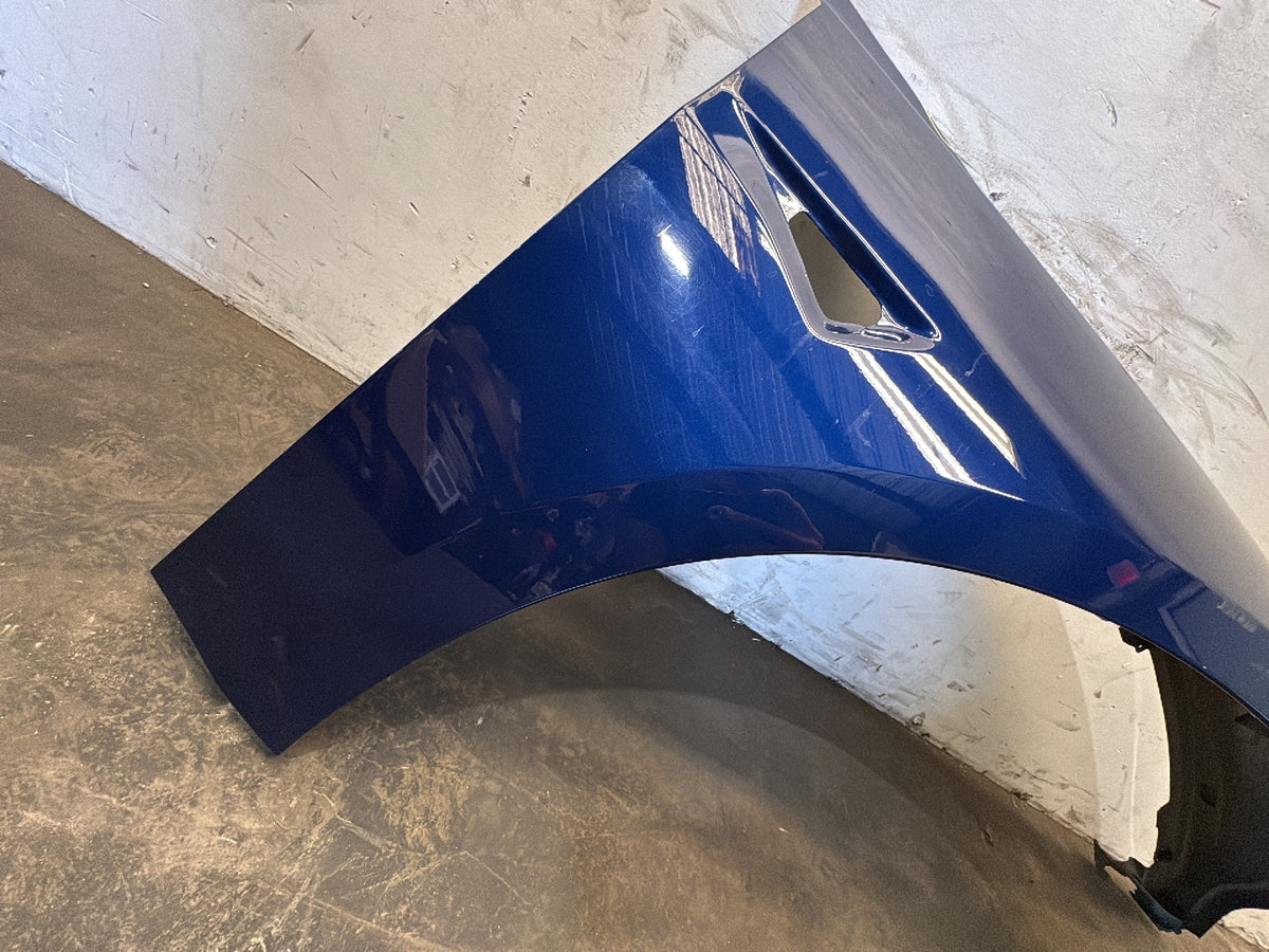 2018-2023 Tesla Model 3 Right Fender 1081400-E0-D