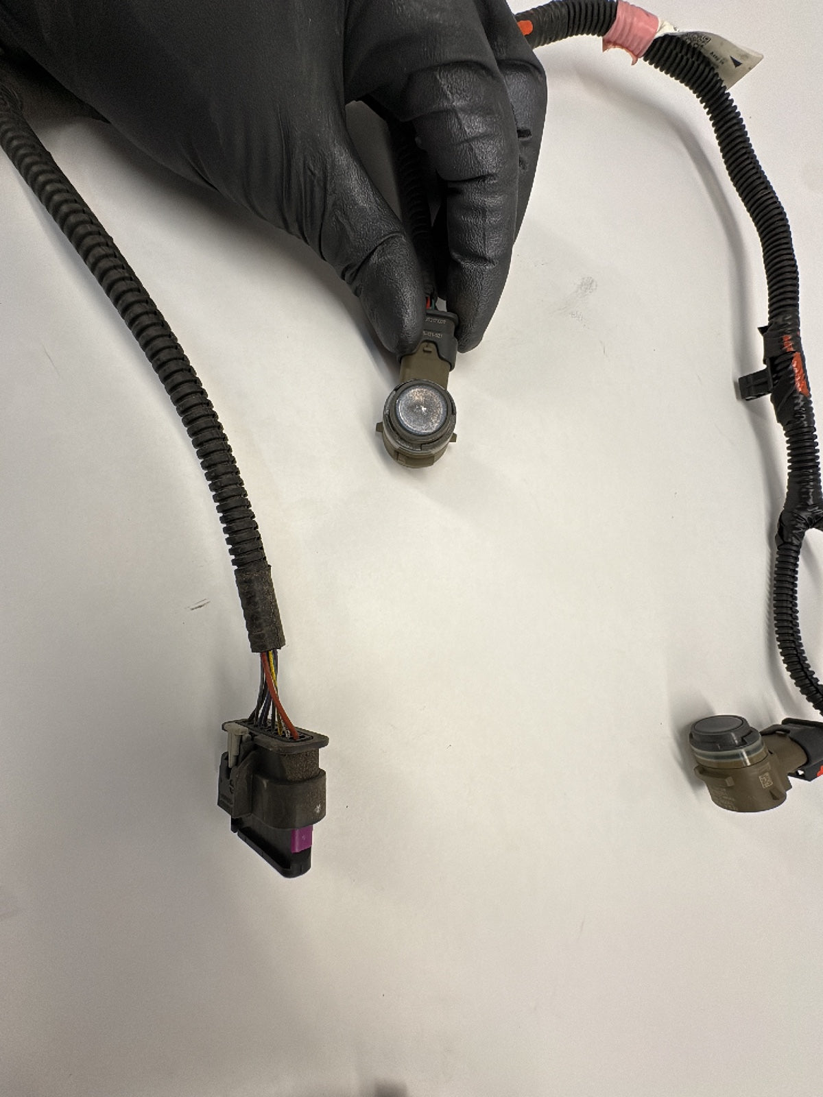 2018-2019 Tesla Model 3 Rear Bumper Harness With Sensors 1067959-00-D