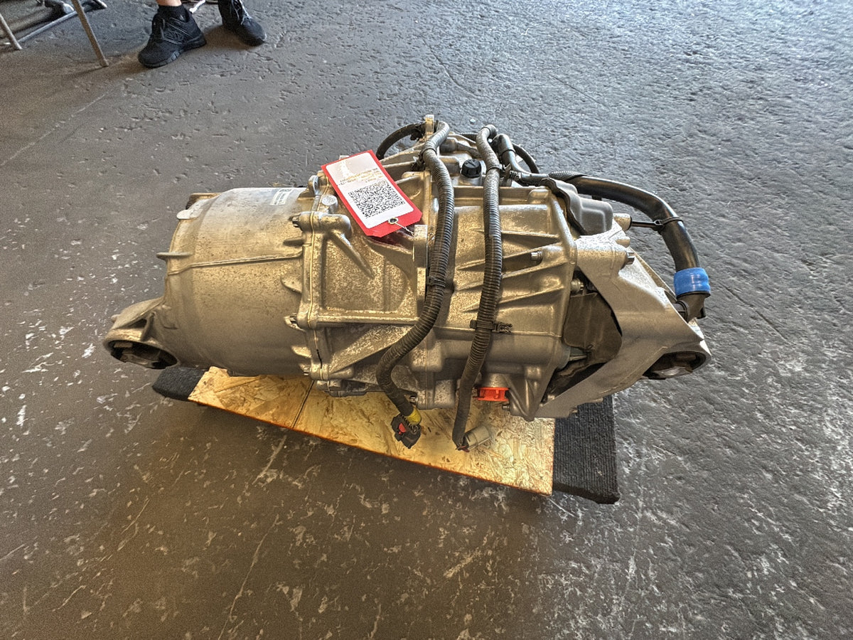 2023 Tesla Model Y Rear Drive Unit 1665000-TX-L