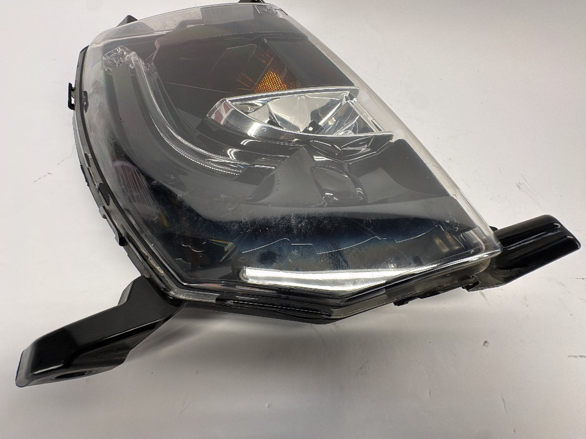2013 Tesla Model S Lamp Front Cornering Right 1024017-00-A