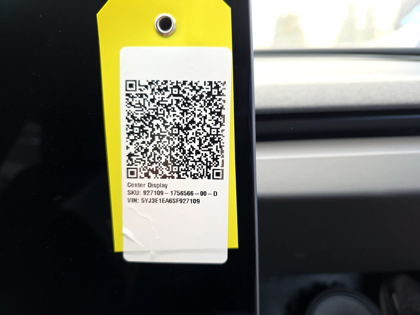 2024-2025 Tesla Model 3 Highland Center Display 1756566-00-D