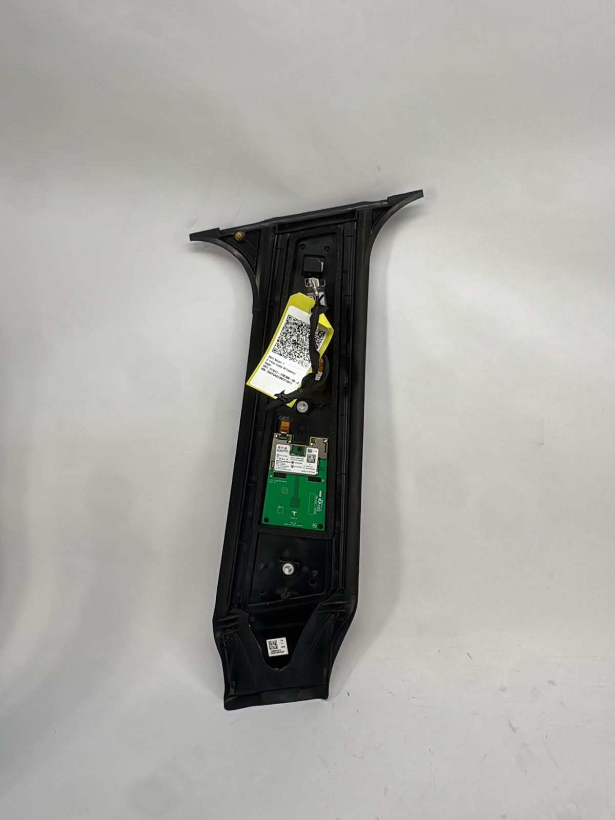 2023-2025 Tesla Model Y B Pillar Glass W Camera Right 1785300-00-C