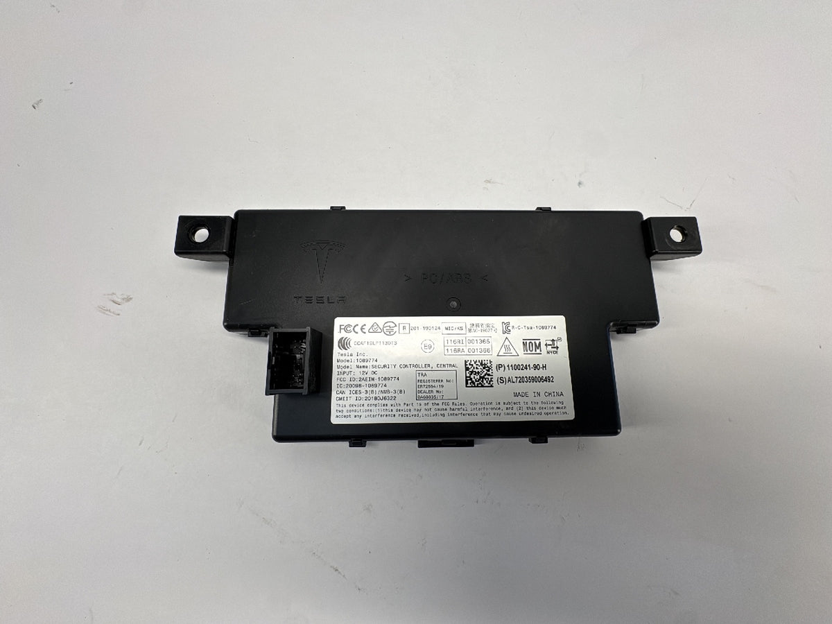 2021 Tesla Model 3 Car Computer With Security Module 1566786-80-C