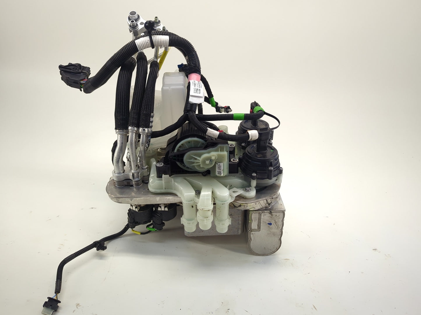 2024-2025 Tesla Model Y Supermanifold Assembly 1547595-03-H