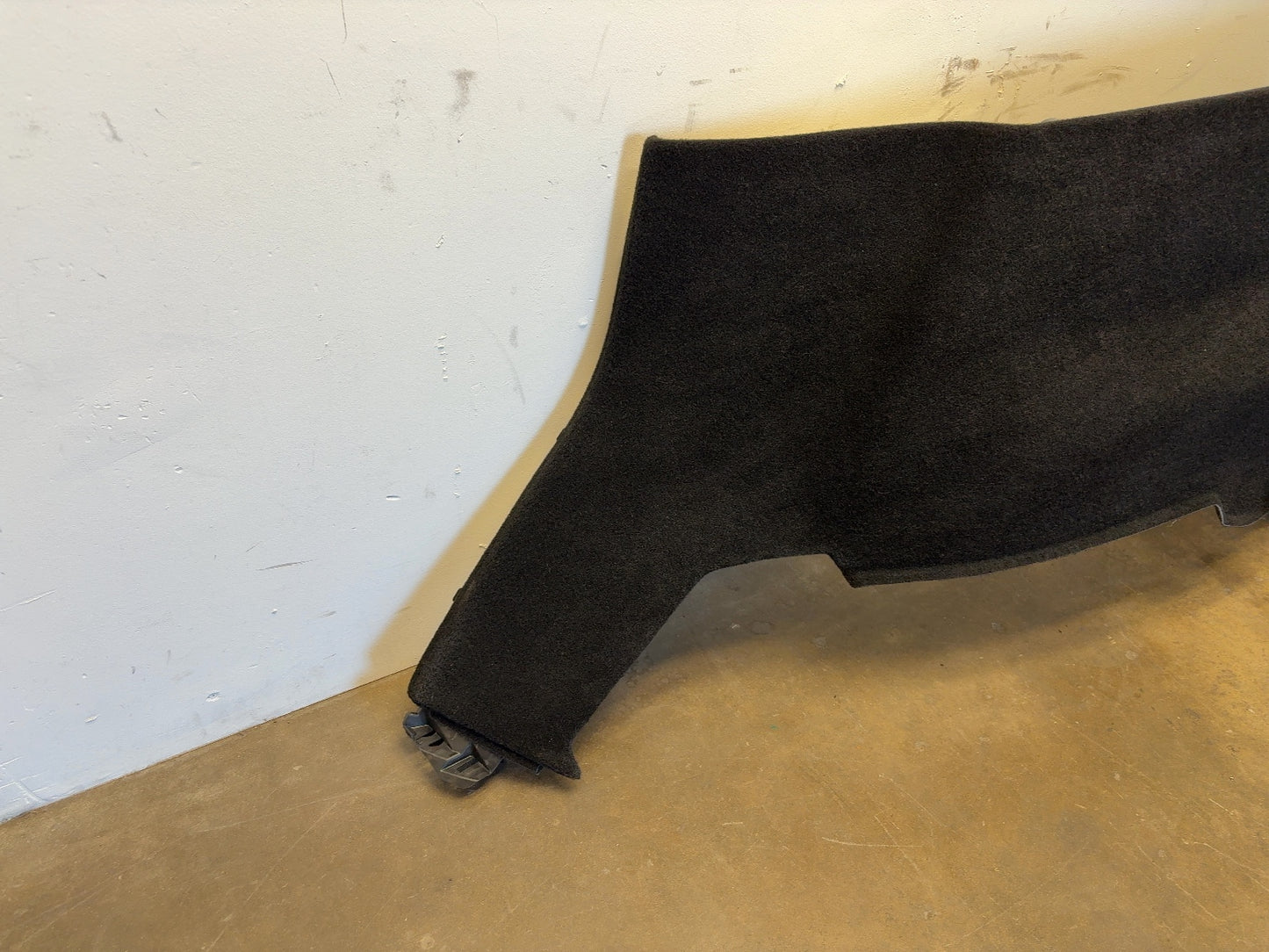 2023 Tesla Model Y Trunk Interior Right Trim 1670642-94-B